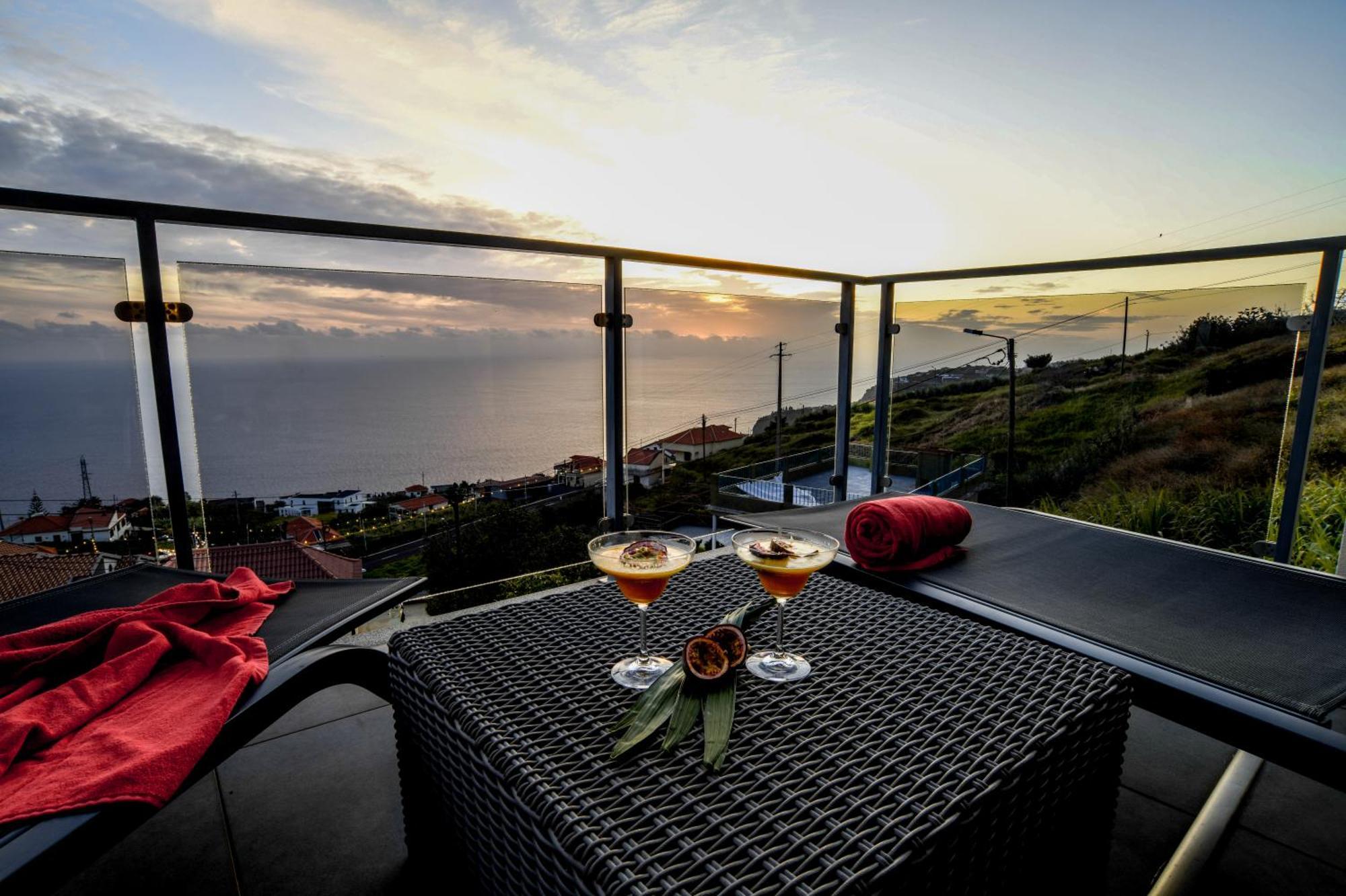 Bairos House - Coastal Escape Ribeira Brava Exterior foto